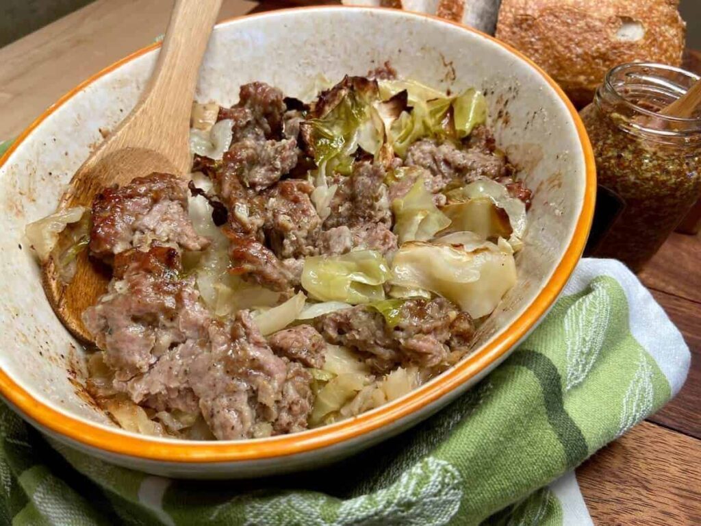 Cabbage and Sausage Casserole Recipe (Photo by Viana Boenzli)